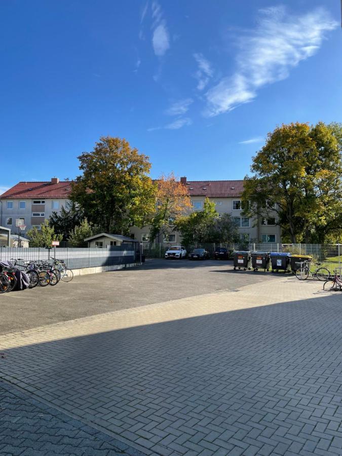 Komfortables Apartment In Der Naehe Der Messe Hanôver Exterior foto
